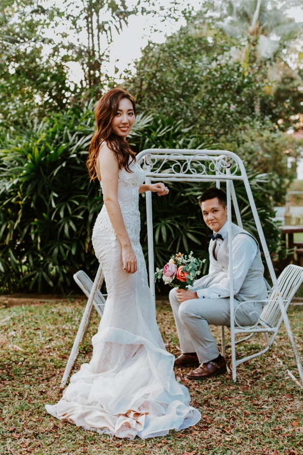 J&K: Korean & American Couple's Pre-wedding Photoshoot in Singapore by Choo on OneThreeOneFour 18