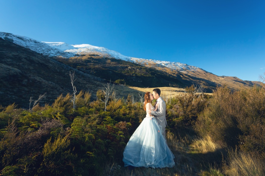 J&R: New Zealand Winter Pre-wedding Photoshoot Under the Stars by Xing on OneThreeOneFour 8
