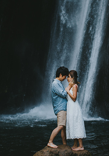 M&J: Pre-Wedding Photoshoot for a Japanese couple in Bali at Lake Tamblingan and Munduk Waterfall