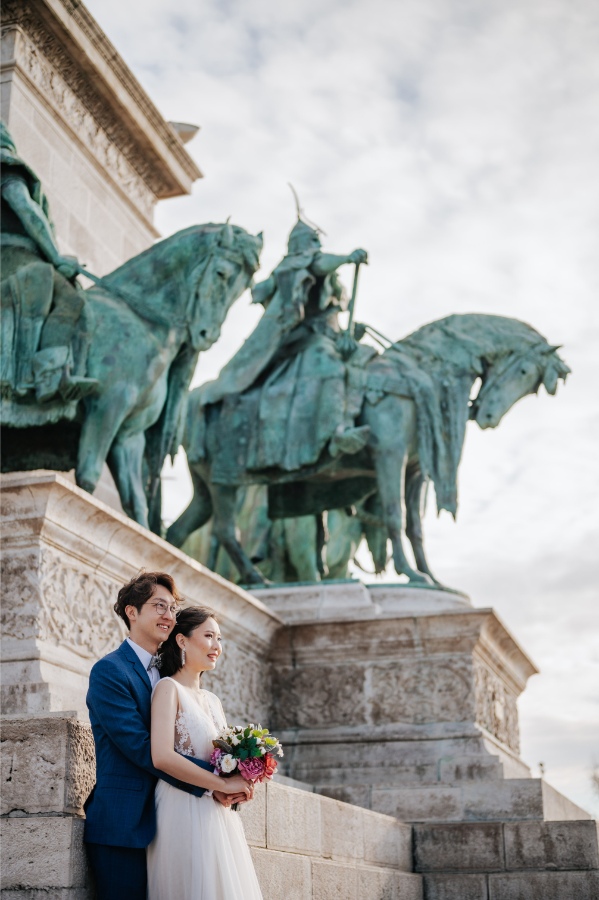 Budapest outdoor prewedding photoshoot at Vajdahunyad Castle by Drew on OneThreeOneFour 13