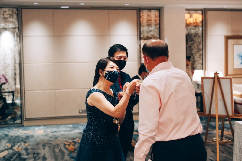 A&N: Singapore Wedding Day at Mandarin Orchard Hotel by Cheng on OneThreeOneFour 152