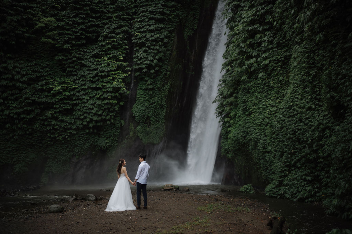 Bali Prewedding Photoshoot At Lake Tamblingan, Munduk Waterfall And Sunset At Mengening Beach by Cahya on OneThreeOneFour 11