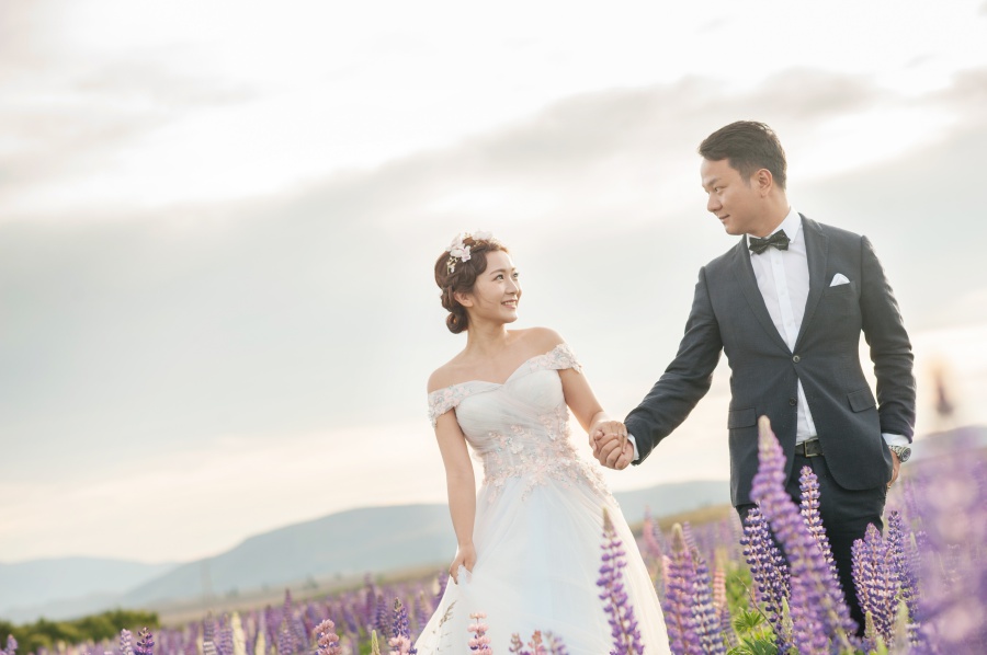 紐西蘭婚紗拍攝 - 紐西蘭婚紗拍攝 - 雪城與蒂卡波湖 by Mike  on OneThreeOneFour 11
