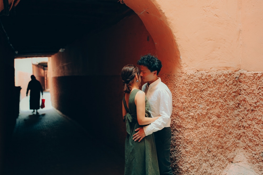 Morocco Pre-Wedding Photoshoot At Marrakech - Le Jardin Secret And Djemma El Fna Tower by Rich on OneThreeOneFour 10