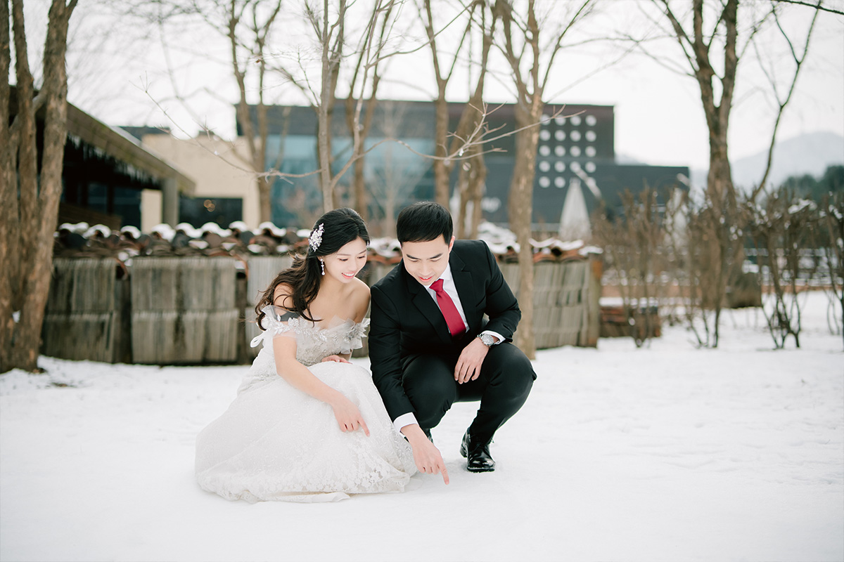 Enchanting Winter Pre-Wedding Shoot in the Serene Jeju Island by Jungyeol on OneThreeOneFour 10