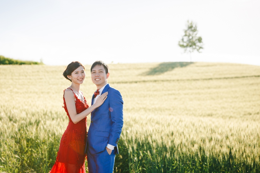 Hokkaido Lavender Pre-Wedding Photography at Roller Coaster Road and Lavender Park by Kouta on OneThreeOneFour 14