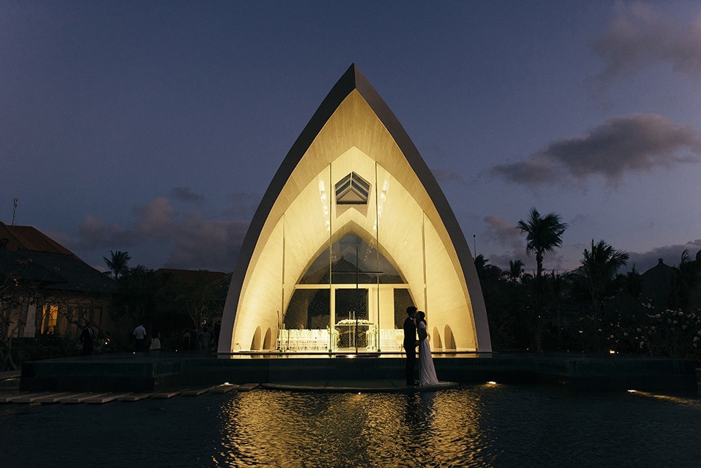 Bali Ayana Resort Wedding At Tresna Chapel by Aswin on OneThreeOneFour 24