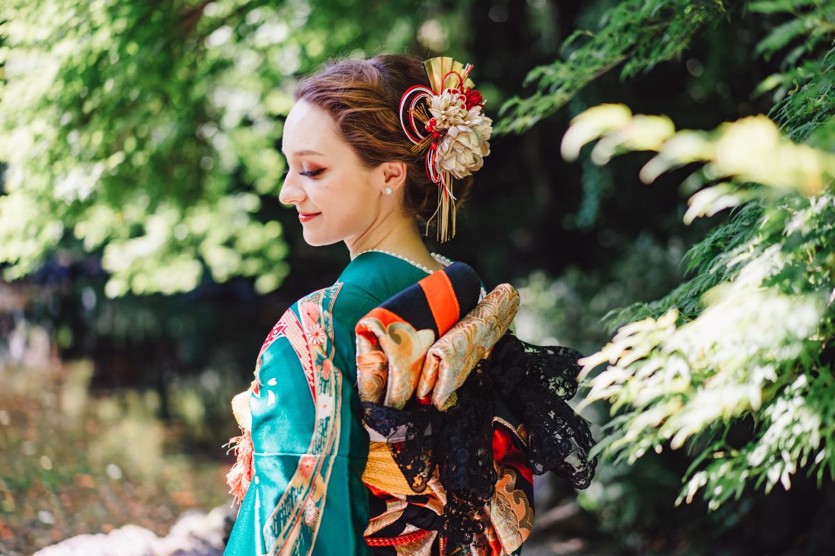 Tokyo Kimono Photoshoot and Prewedding Photoshoot At Makaino Farm & Saiko Lake with Mount Fuji by Dahe on OneThreeOneFour 10