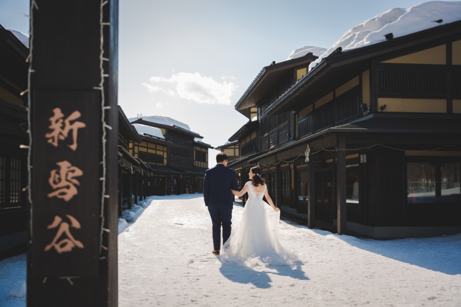 Niseko Hokakido Snow Winter Pre-Wedding Photography by Kuma on OneThreeOneFour 1