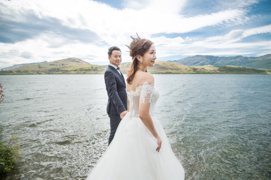 New Zealand Pre-Wedding Photoshoot At Snow Mountain And Lake Tekapo  by Mike  on OneThreeOneFour 18