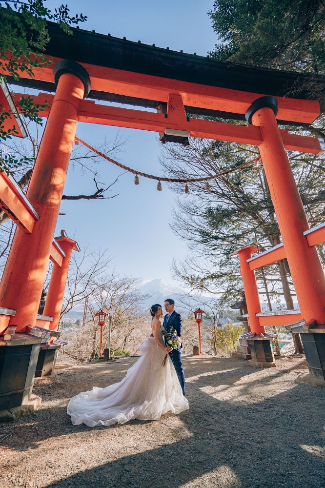 Tokyo Sakura and Mt Fuji Pre-Wedding Photography  by Dahe on OneThreeOneFour 29