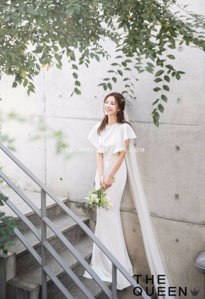 The Queen | Korean Pre-wedding Photography by RaRi Studio on OneThreeOneFour 6