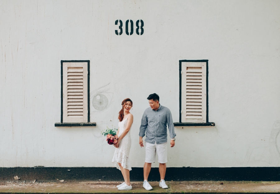 Singapore Pre Wedding Couple Photoshoot At Seletar Colonial Houses by Cheng on OneThreeOneFour 2