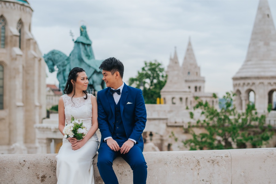 J&W: Budapest Full-day Pre-wedding Photoshoot around Castle Hill by Drew on OneThreeOneFour 2