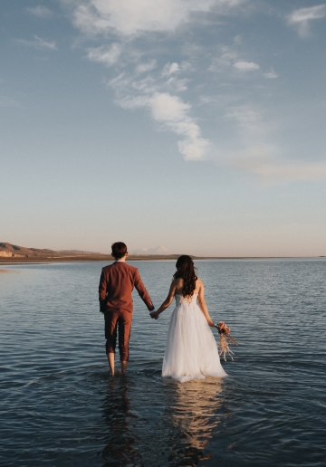 Cappadocia Pre-Wedding Photoshoot Salt Lake Carpet Shop Hot Air Balloons 