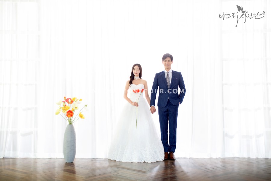 Korean Studio Pre-Wedding Photography: Studio by Nadri Studio on OneThreeOneFour 7