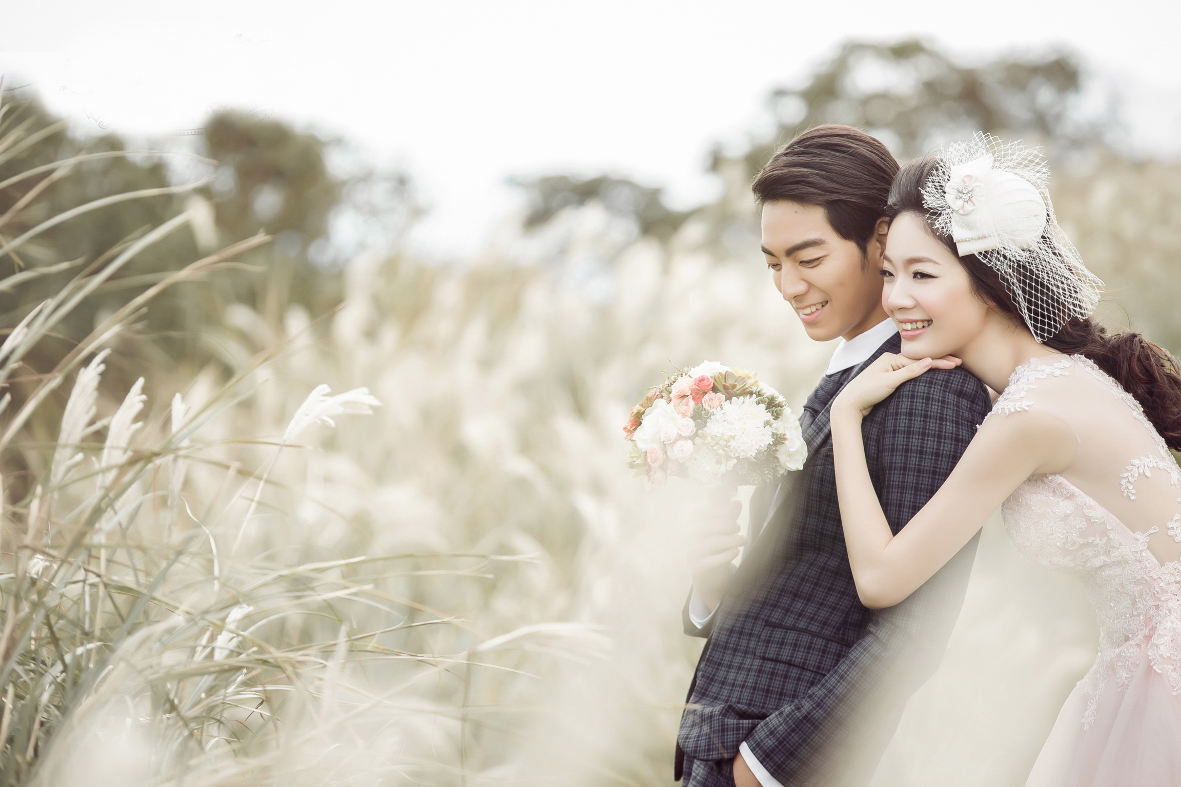 Taiwan Outdoor Pre-Wedding Photoshoot At Yangmingshan  by Doukou  on OneThreeOneFour 3