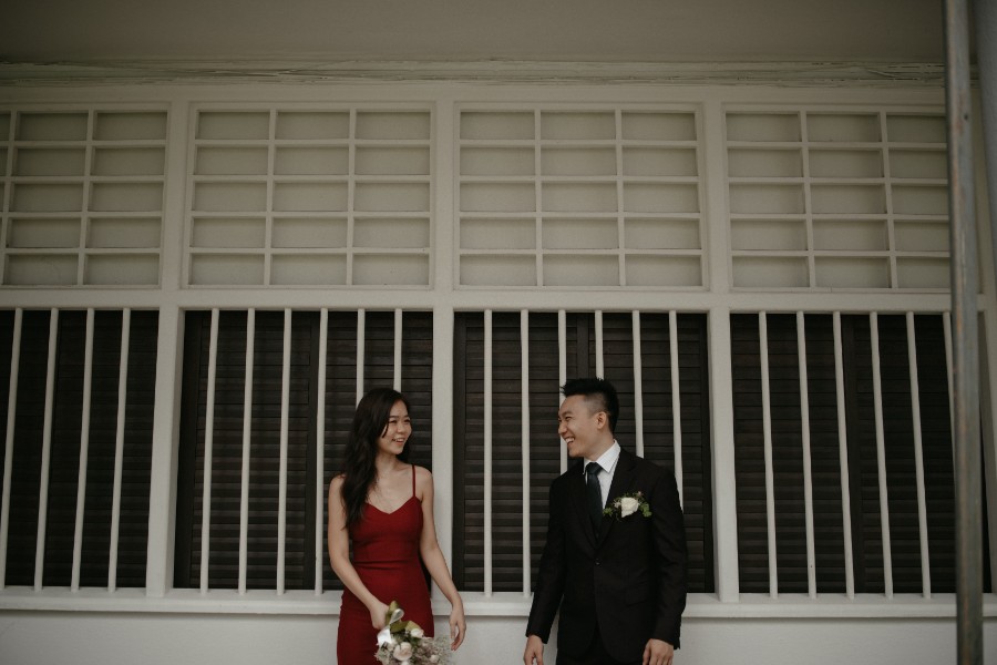 B & H - Singapore Outdoor Pre-Wedding at Jurong Lake Gardens & Back Alleys by Chan on OneThreeOneFour 21