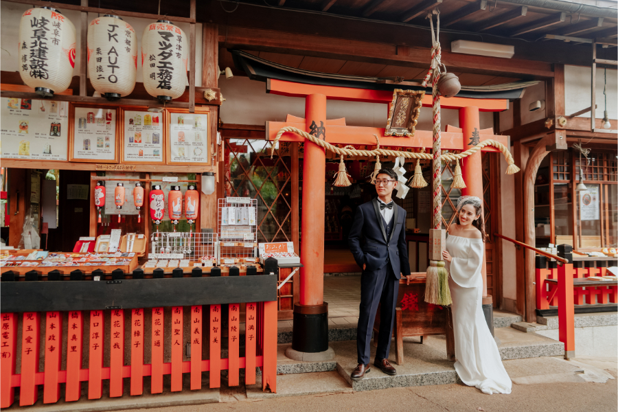 Tania & Hayato's Japan Pre-wedding Photoshoot in Kyoto and Osaka by Kinosaki on OneThreeOneFour 28