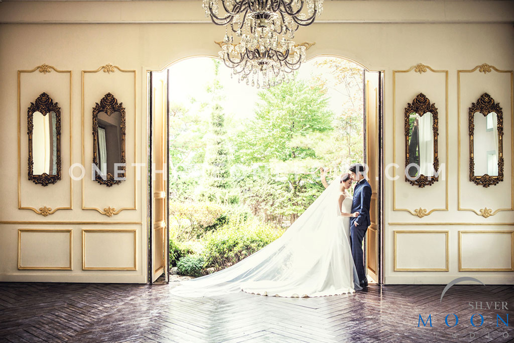 Korean Studio Pre-Wedding Photography: Dream by Silver Moon Studio on OneThreeOneFour 4