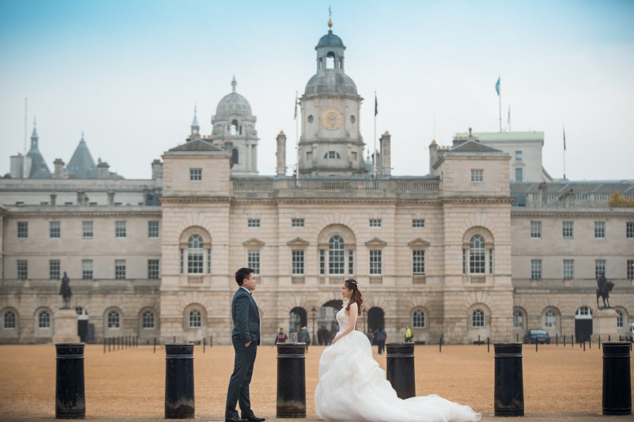 London Pre-Wedding Photoshoot At Big Ben, Tower Bridge And London Eye  by Dom  on OneThreeOneFour 11