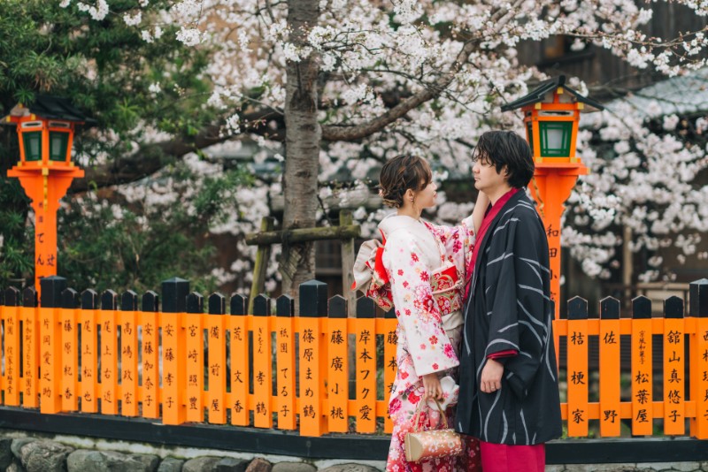 J&SJ: Kimono pre-wedding in Kyoto during popular cherry blossom season by Shu Hao on OneThreeOneFour 1