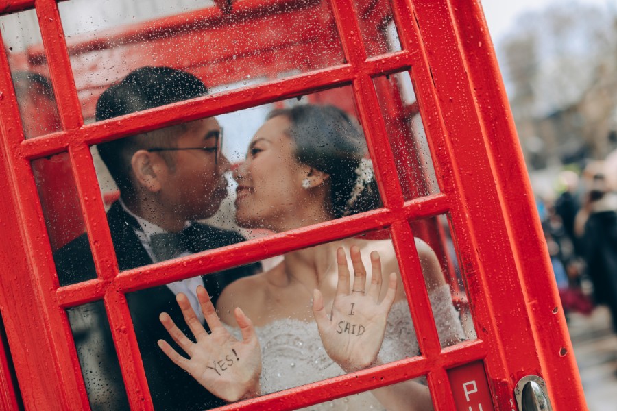 L&A: Whimsical Pre-wedding in London by Dom on OneThreeOneFour 14