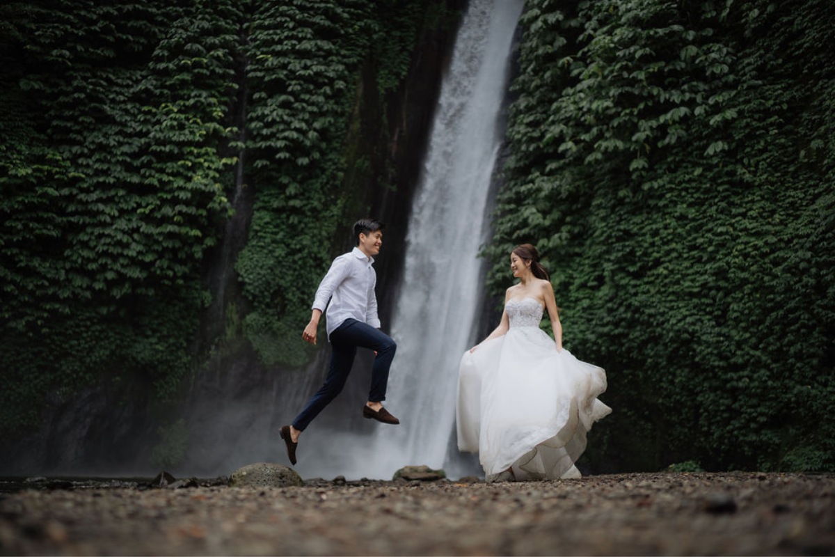 Bali Prewedding Photoshoot At Lake Tamblingan, Munduk Waterfall And Sunset At Mengening Beach by Cahya on OneThreeOneFour 21