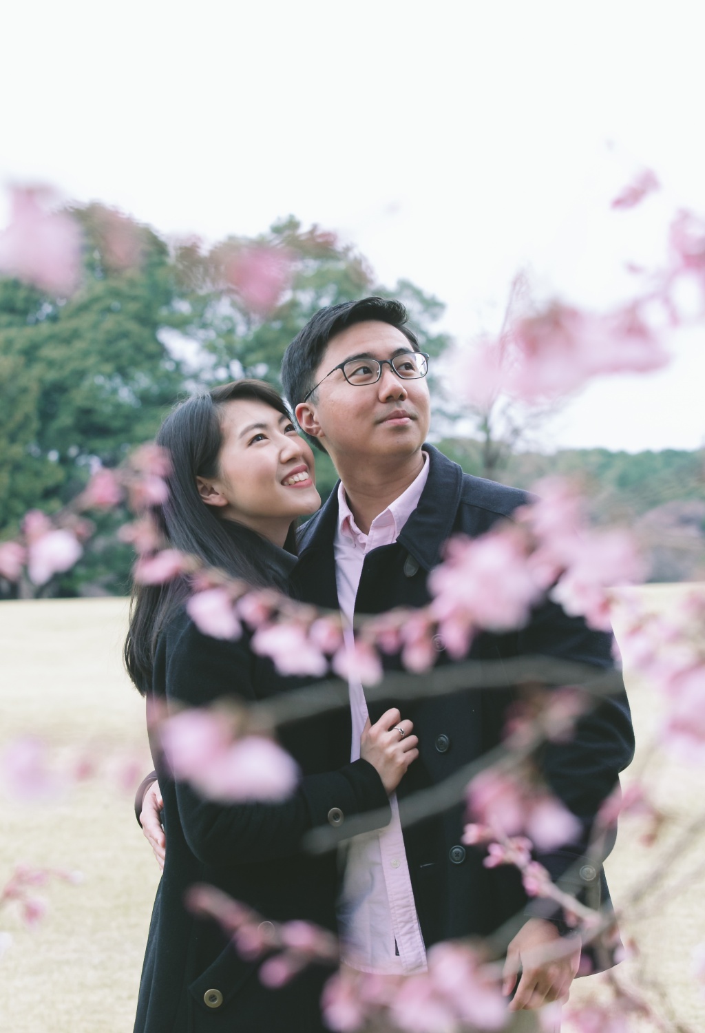 Japan Tokyo Casual Couple Photoshoot And Surprise Proposal With Cherry Blossom by Hiro  on OneThreeOneFour 13