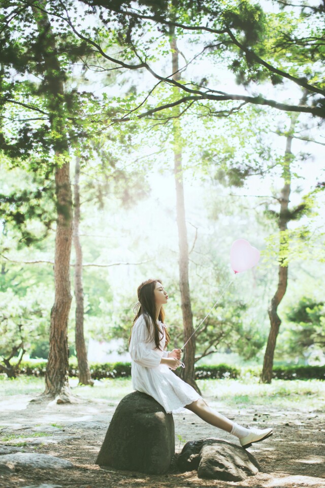 Korea Pre-Wedding Photography in Studio & Dosan Park, Seoul - 2016 Sample by May Studio on OneThreeOneFour 31