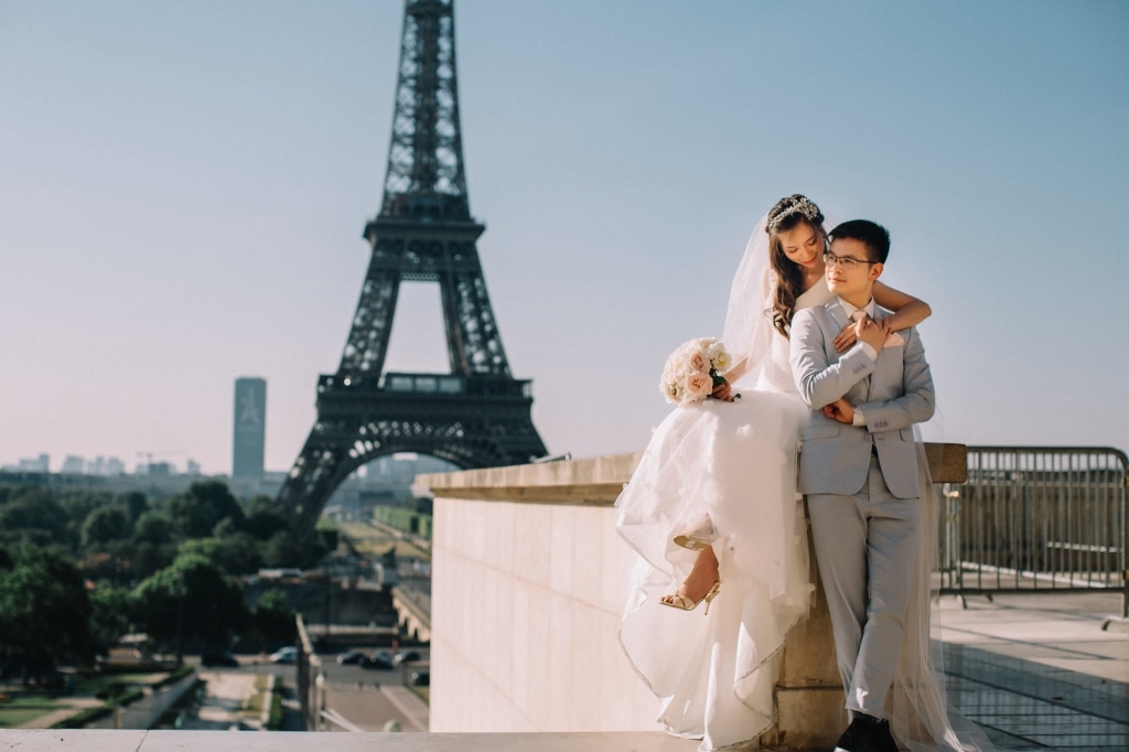 Paris Wedding Photo Session Arc de Triomphe by Vin on OneThreeOneFour 2