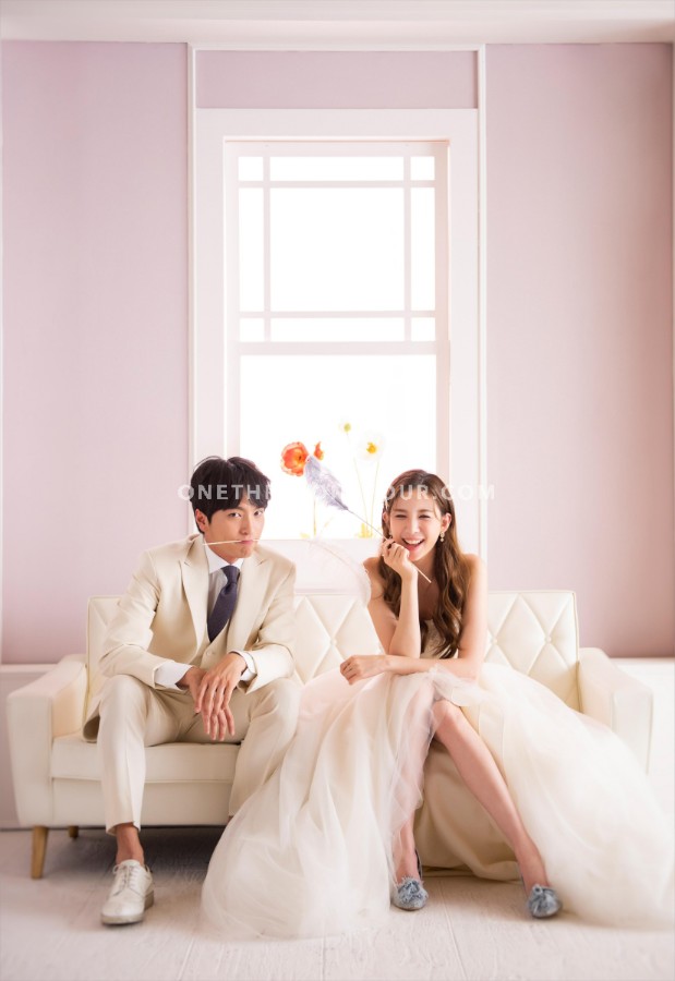 Gravity Studio Simple and Elegant Pre-Wedding Concept = Korean Studio Pre-Wedding by Gravity Studio on OneThreeOneFour 46