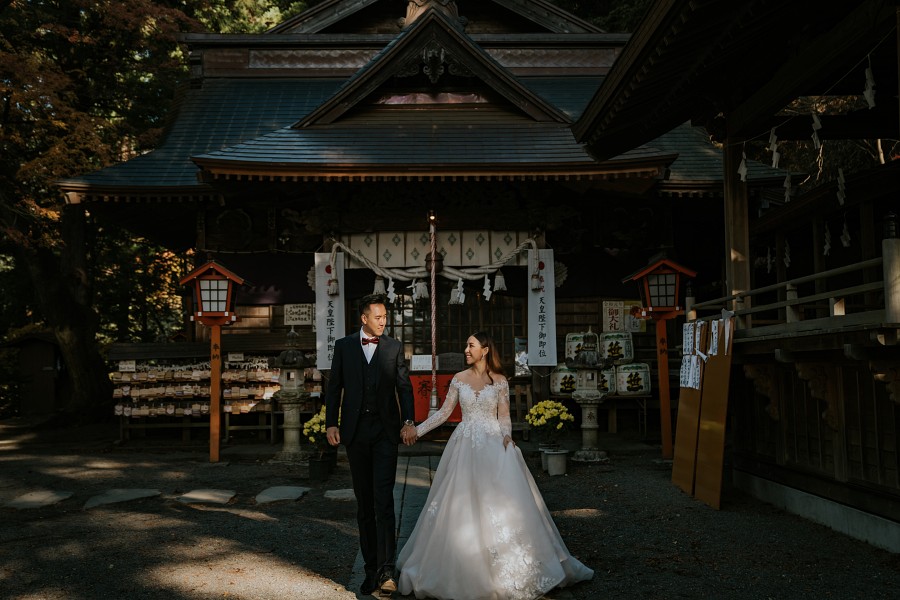 Japan Tokyo and Mt Fuji Pre-wedding Photoshoot  by Ghita on OneThreeOneFour 11