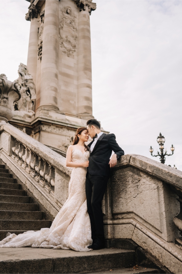 A&K: Canadian Couple's Paris Pre-wedding Photoshoot at the Louvre  by Vin on OneThreeOneFour 12