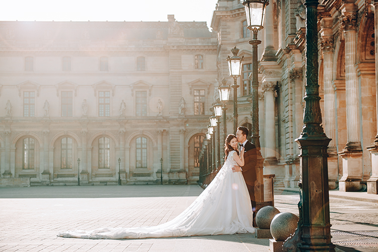 paris wedding photoshoot Petite Palais