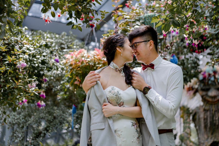 C&NJ: Whimsical pre-wedding at Coney Island, Marina Barrage & Floral Fantasy in Singapore by Samantha on OneThreeOneFour 28