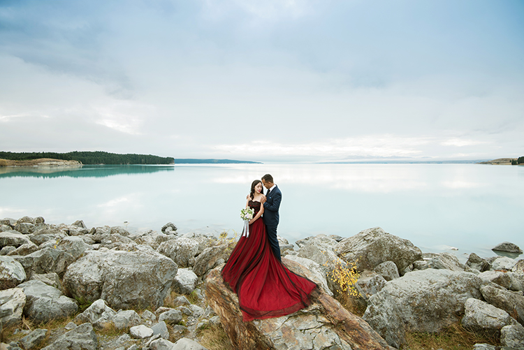 new zealand wedding photoshoot lake wanaka