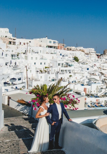 Santorini Pre-Wedding Photoshoot At Oia Blue Dome Church