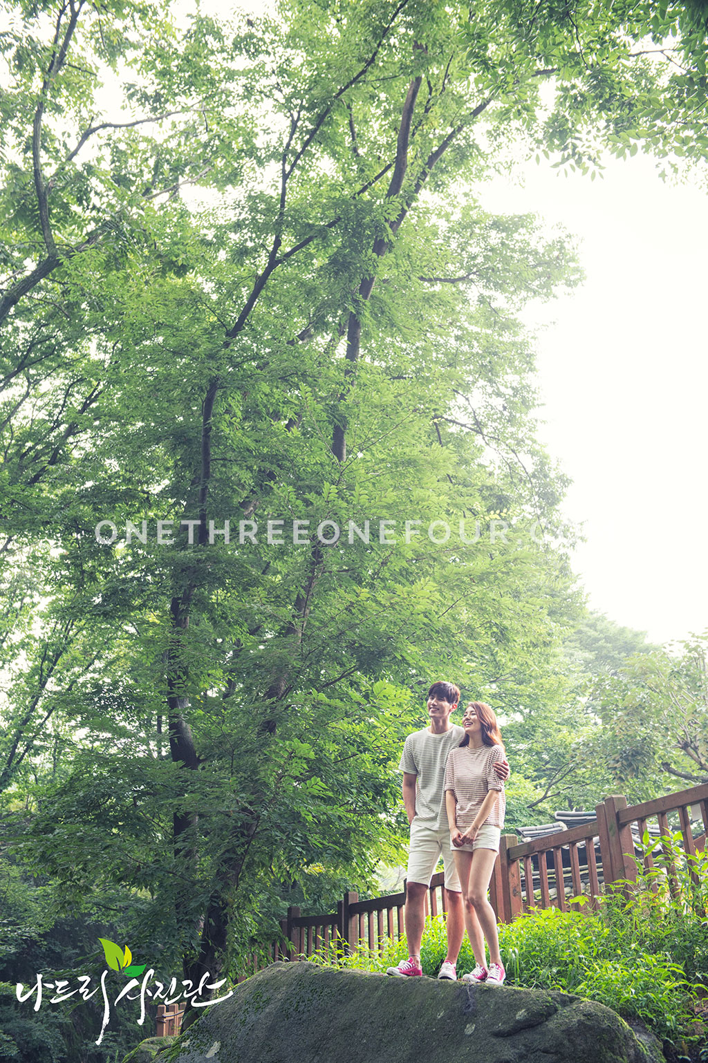 Korean Studio Pre-Wedding Photography: Forest (Outdoor) by Nadri Studio on OneThreeOneFour 10