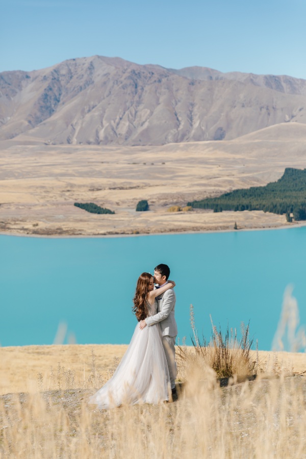 A&D: New Zealand Pre-wedding Photoshoot in Autumn by Felix on OneThreeOneFour 8
