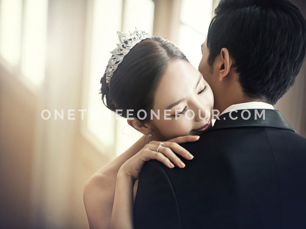 Brown | Korean Pre-Wedding Photography by Pium Studio on OneThreeOneFour 23