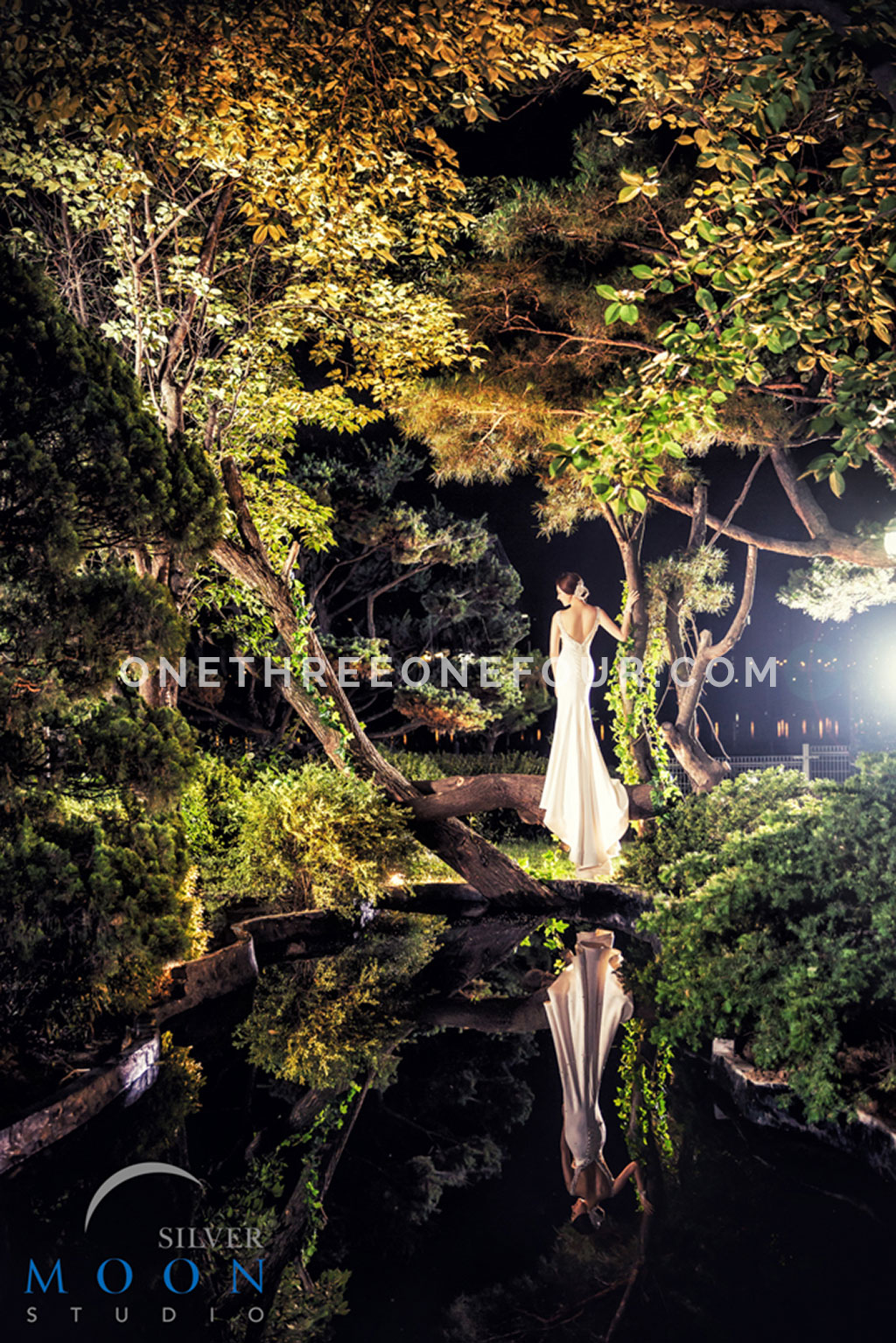 Korean Studio Pre-Wedding Photography: The Mansion by Silver Moon Studio on OneThreeOneFour 5