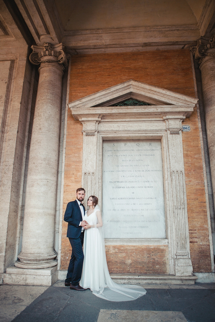 Rome Wedding Photoshoot - Pantheon by Olga  on OneThreeOneFour 10