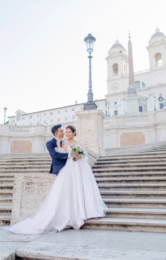 Italy Rome Colosseum Prewedding Photoshoot with Trevi Fountain  by Katie on OneThreeOneFour 24