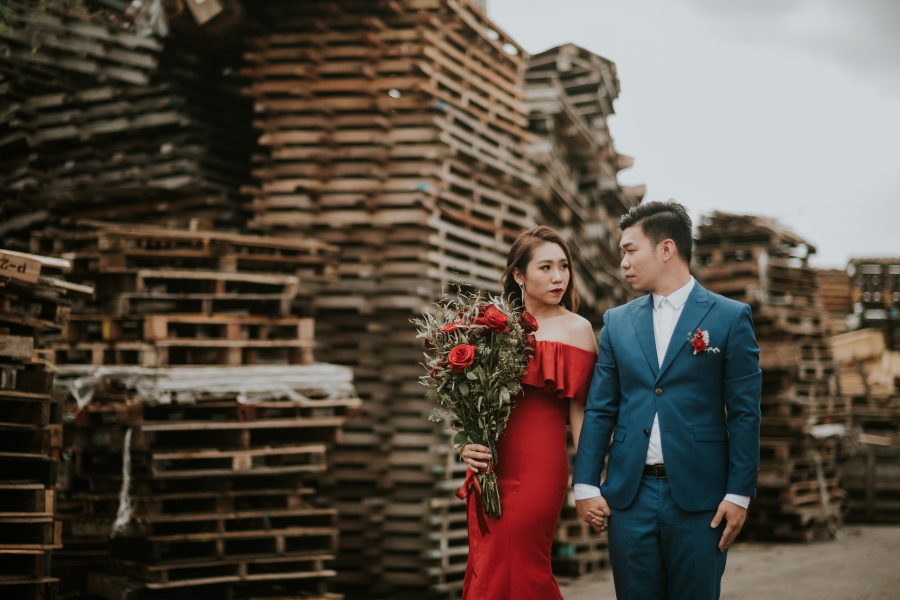 Malaysia Pre-Wedding Photoshoot At Old Streets And Sandy Beach In Johor Bahru by Ed on OneThreeOneFour 0