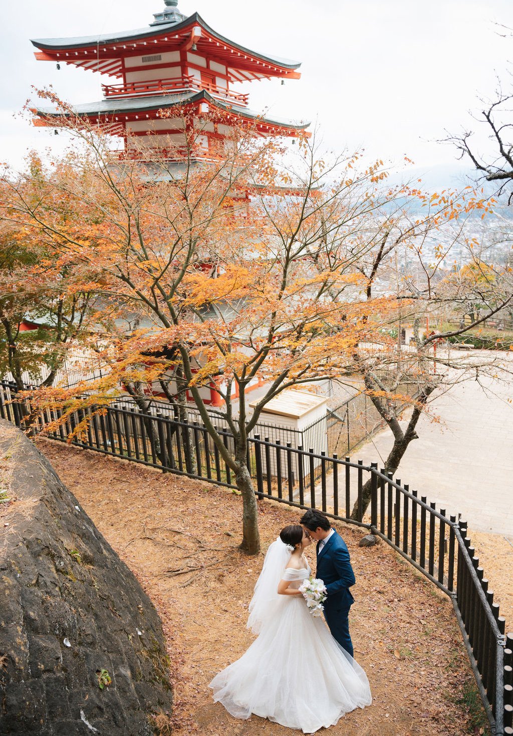 Singaporean Couple's Kimono & Prewedding Photoshoot In Tokyo - Chureito Pagoda, Shiba Park And Lake Kawaguchiko