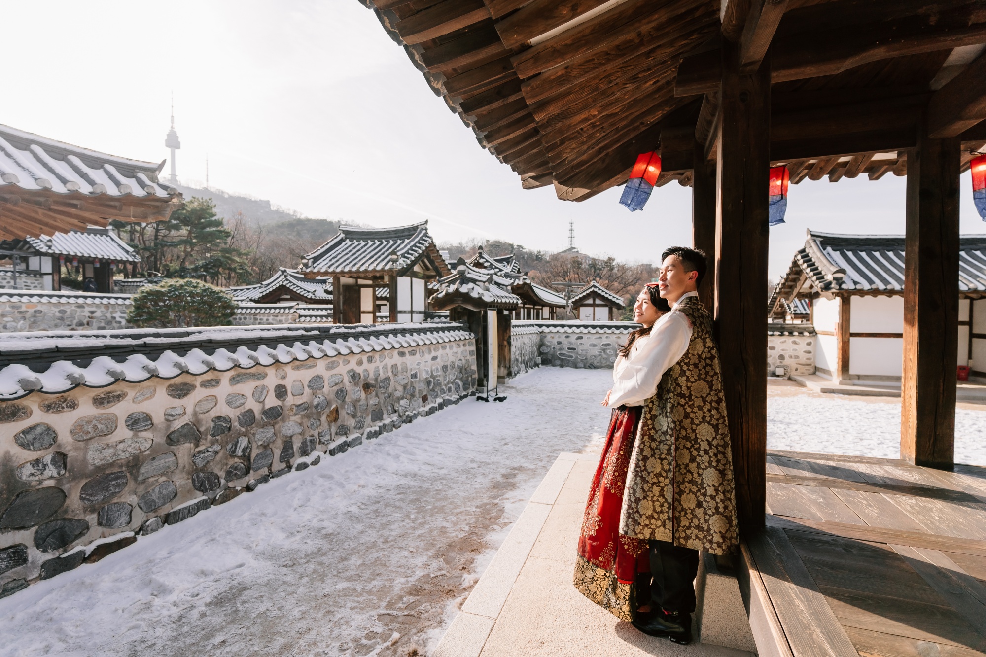 Whispers of Love in Seoul's Winter Wonderland: Snowy Pre-Wedding Extravaganza by Jungyeol on OneThreeOneFour 19