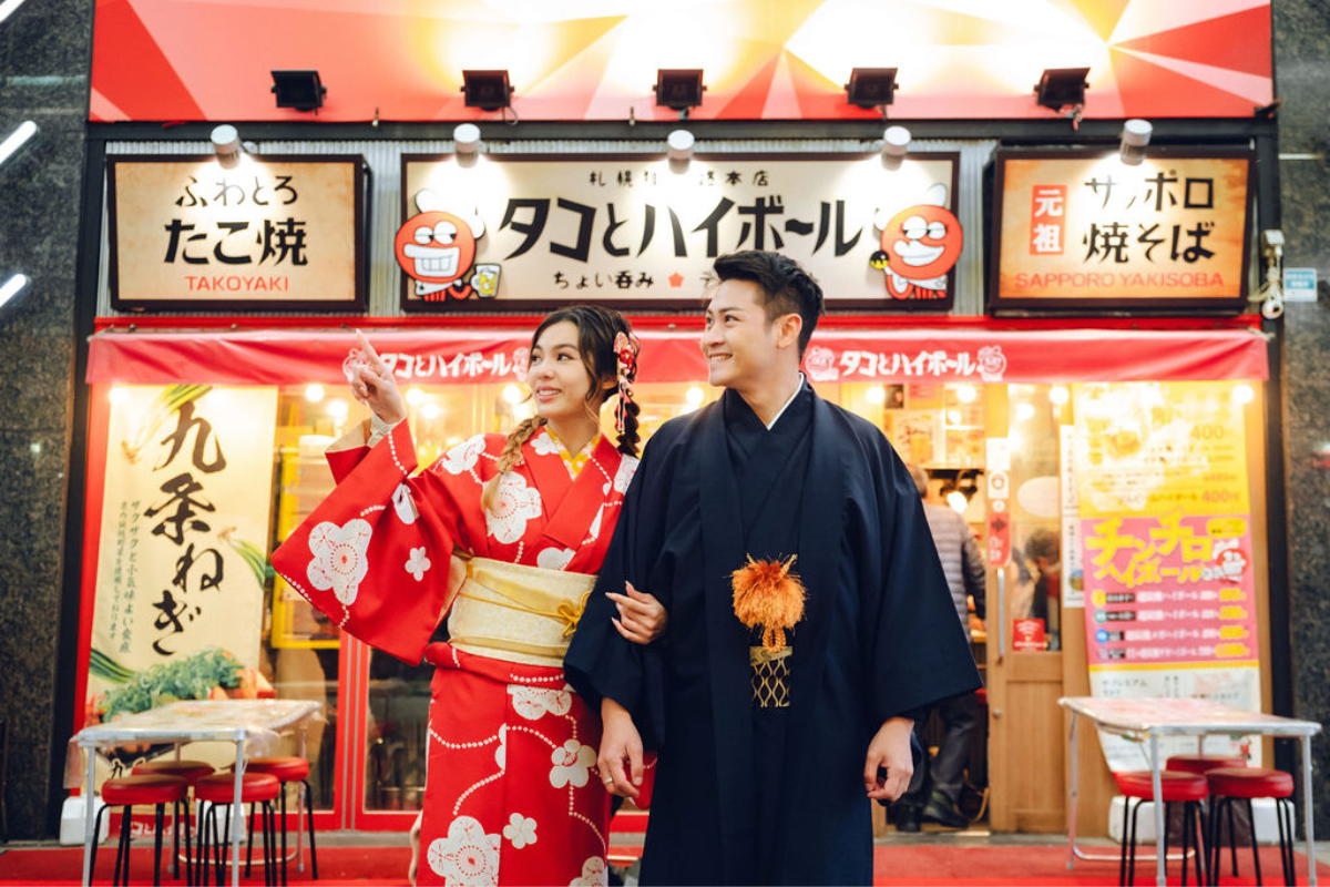 Hokkaido Street Style Kimono Prewedding Photoshoot At Shopping Street And Iyahiko shrine In Winter by Kuma on OneThreeOneFour 1