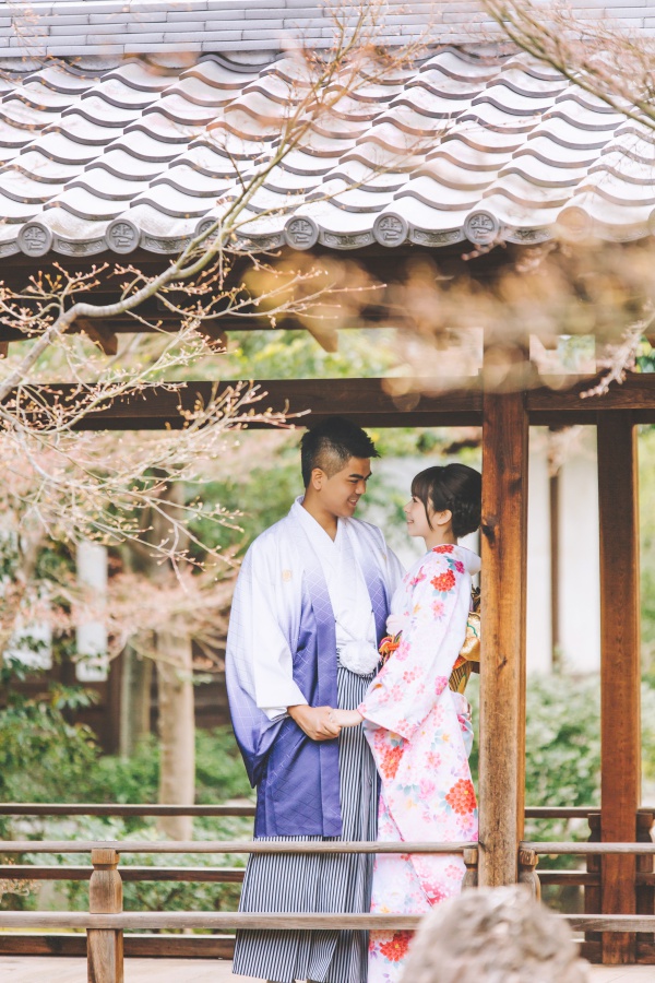 Japan Kyoto Kimono Photoshoot At Gion District During Cherry Blossom ...