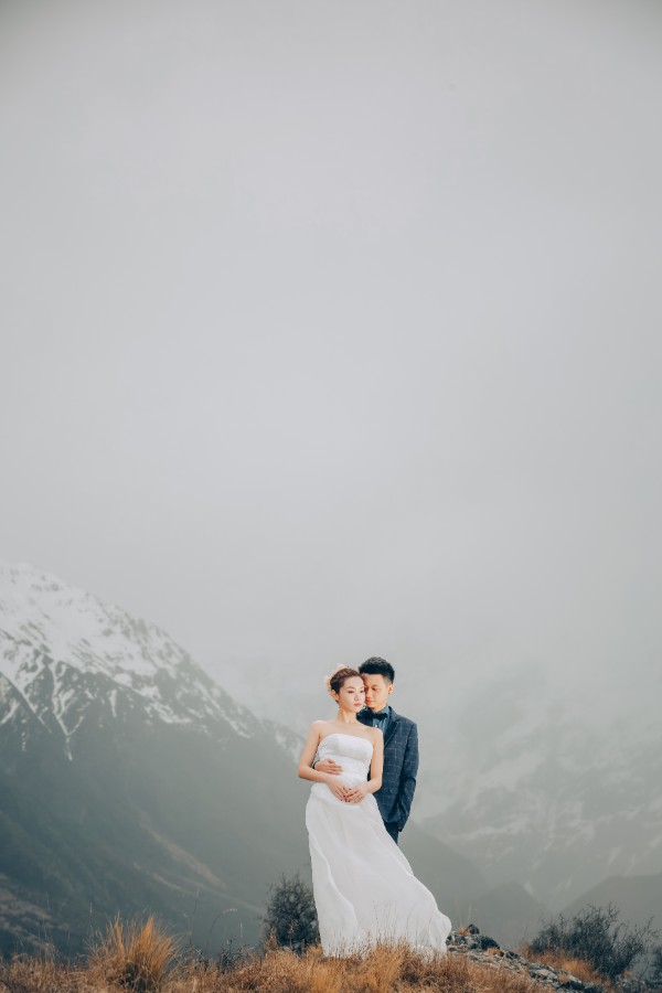 S&D: New Zealand Spring Pre-wedding Photoshoot with Alpacas and Milky Way by Xing on OneThreeOneFour 21